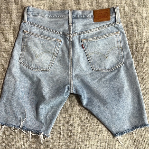 Levi’s Bermuda Shorts From Aritzia - Picture 2 of 5